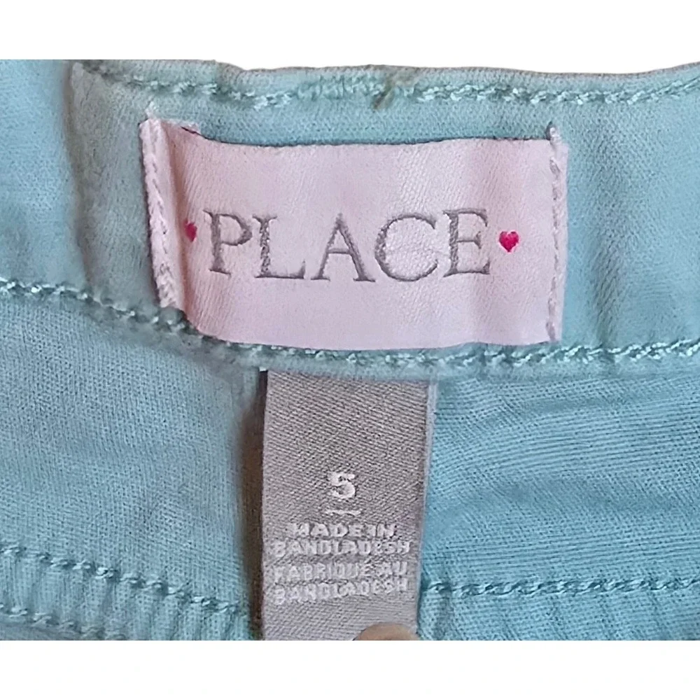 The Childrens Place Girls Aqua Blue Chino Bermuda Shorts Size 5 Stretch Cotton